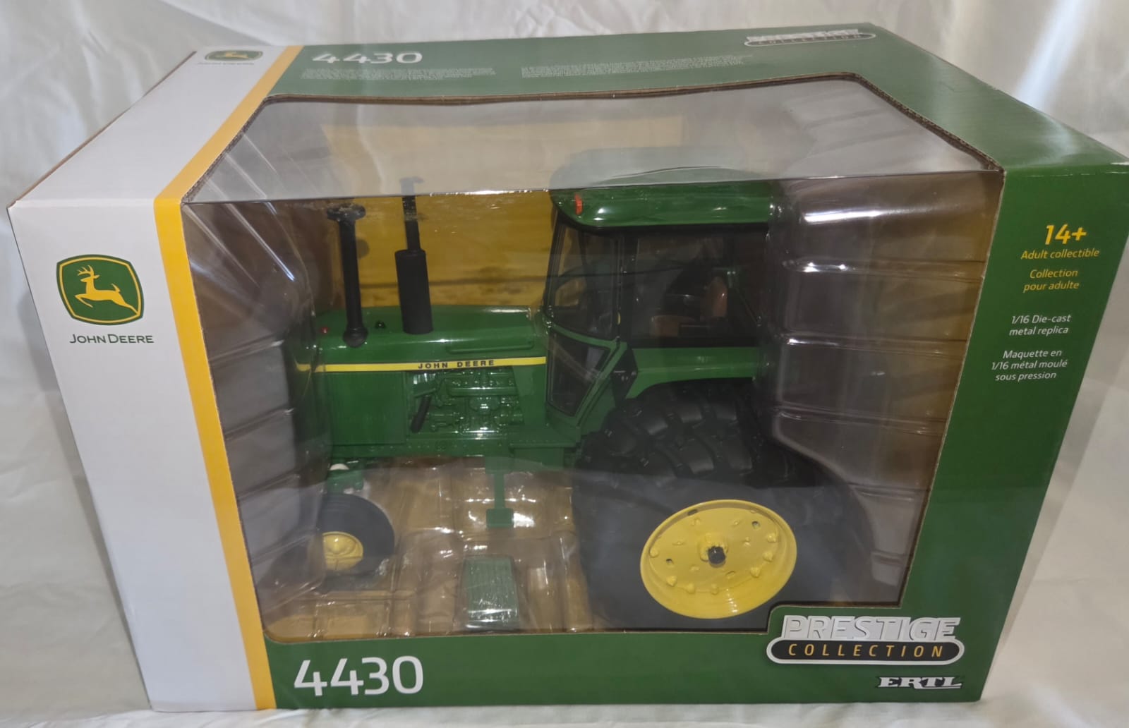 Prestige Collection Tractor 