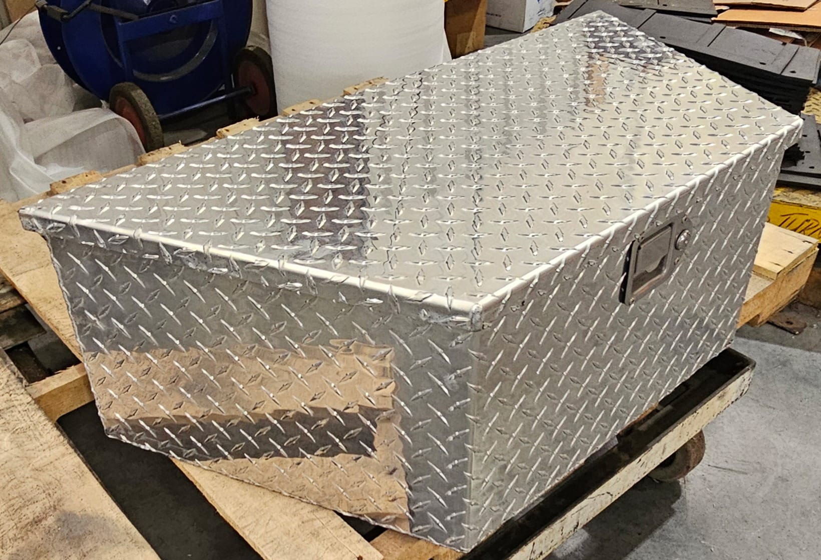 Aluminum Trailer Toolbox 