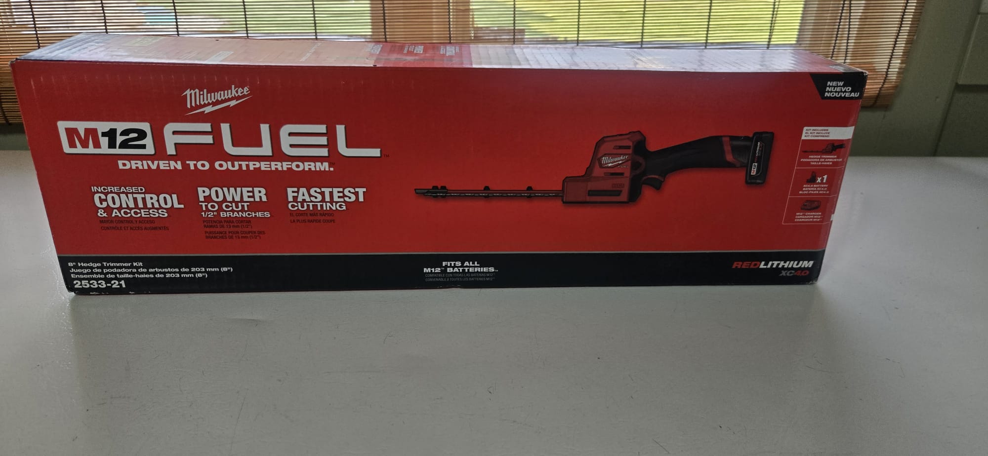 Milwaukee Hedge Trimmer Kit 