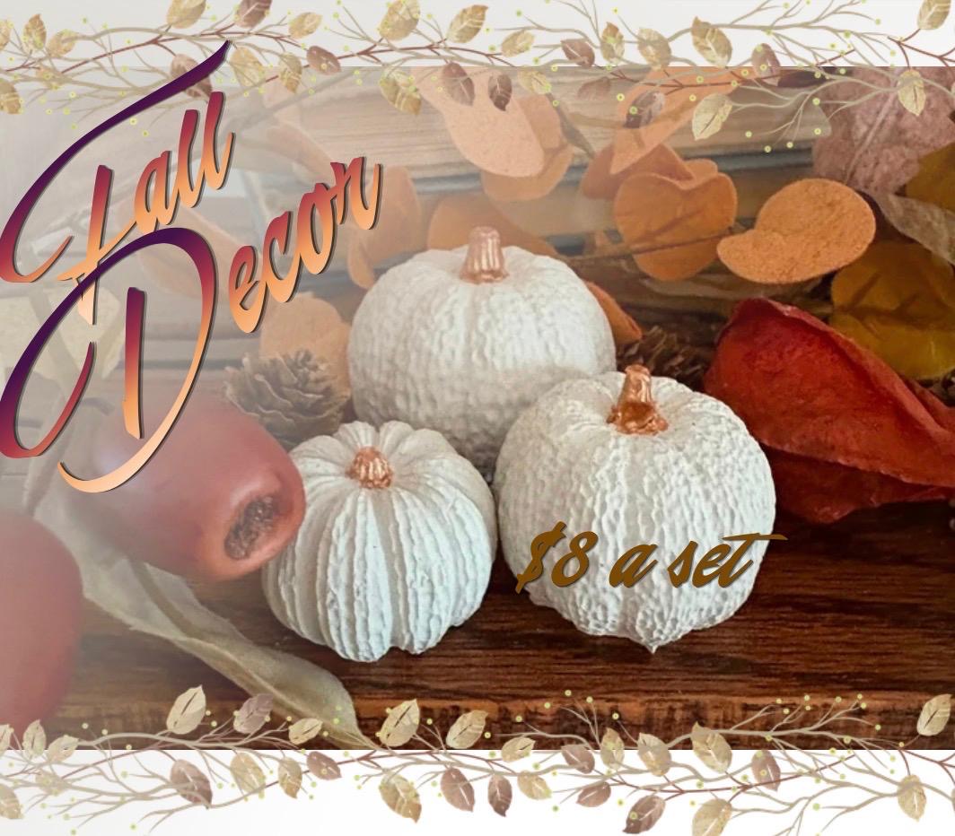 Decorative pumpkins